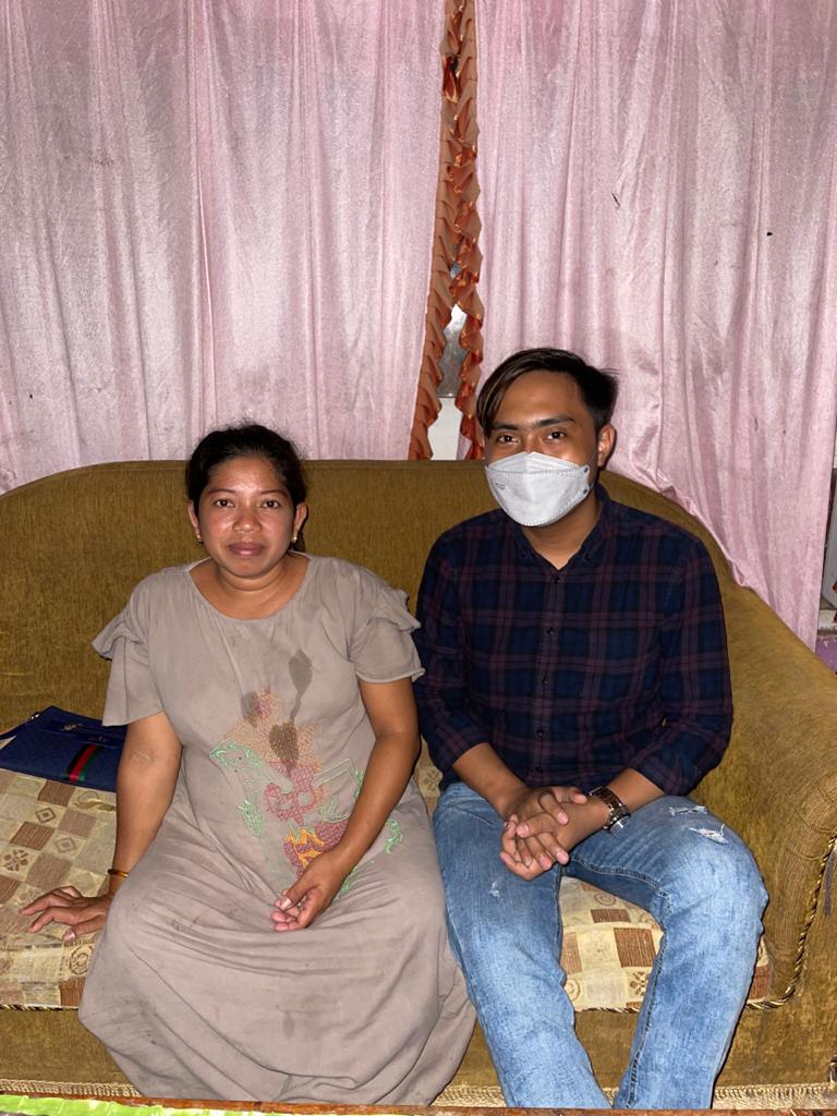 Kunjungan Pertama Ke Rumah Ibu Hasmi